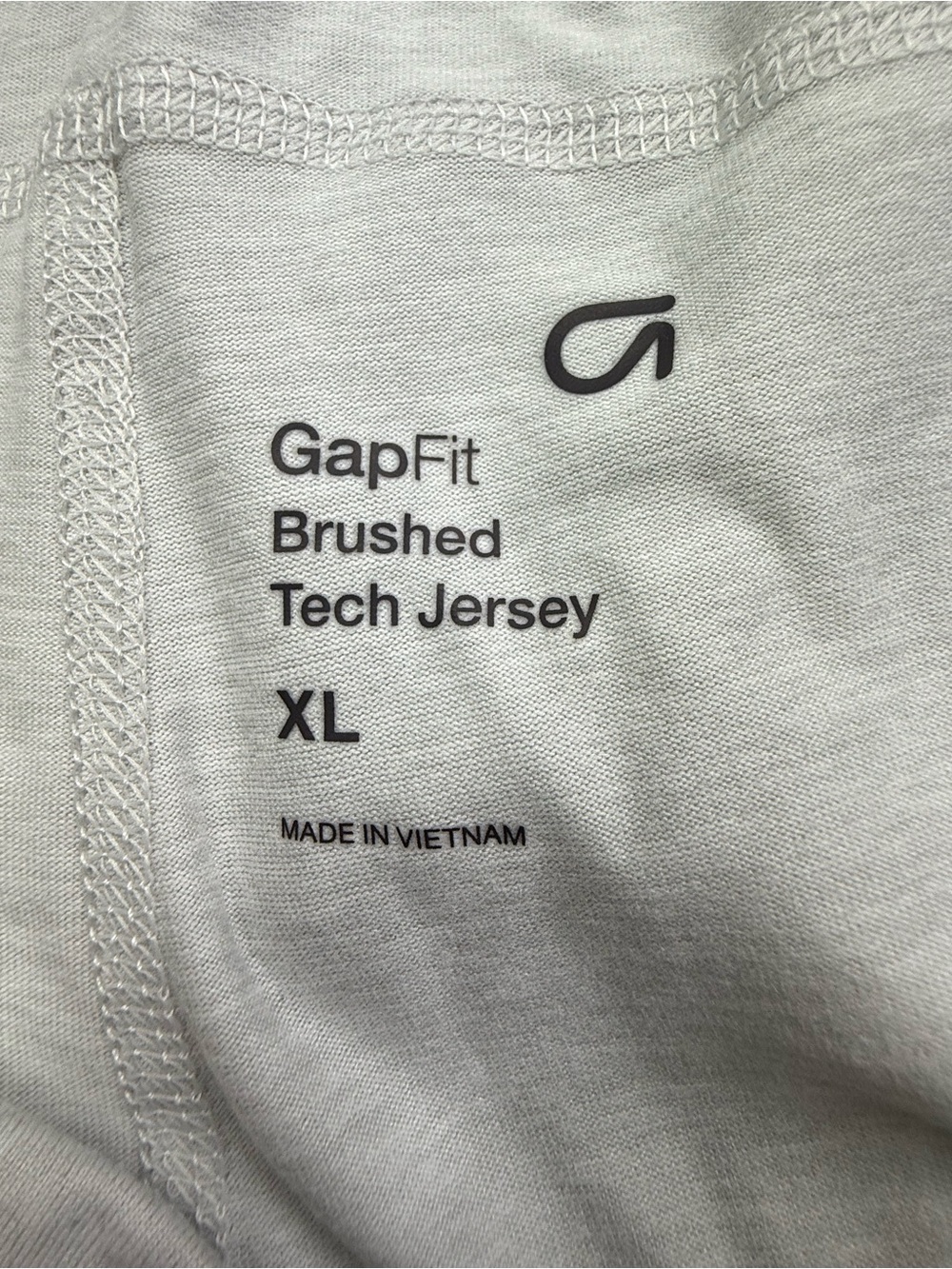 GAPFit Brushed Tech Jersey Cropped Jogger Gray XL - Picture 5 of 7